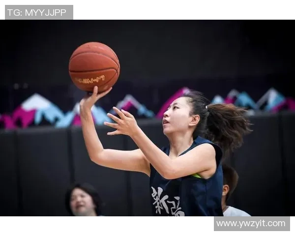 王娜独家分享篮球心得与技巧助你提升球技的秘密之道